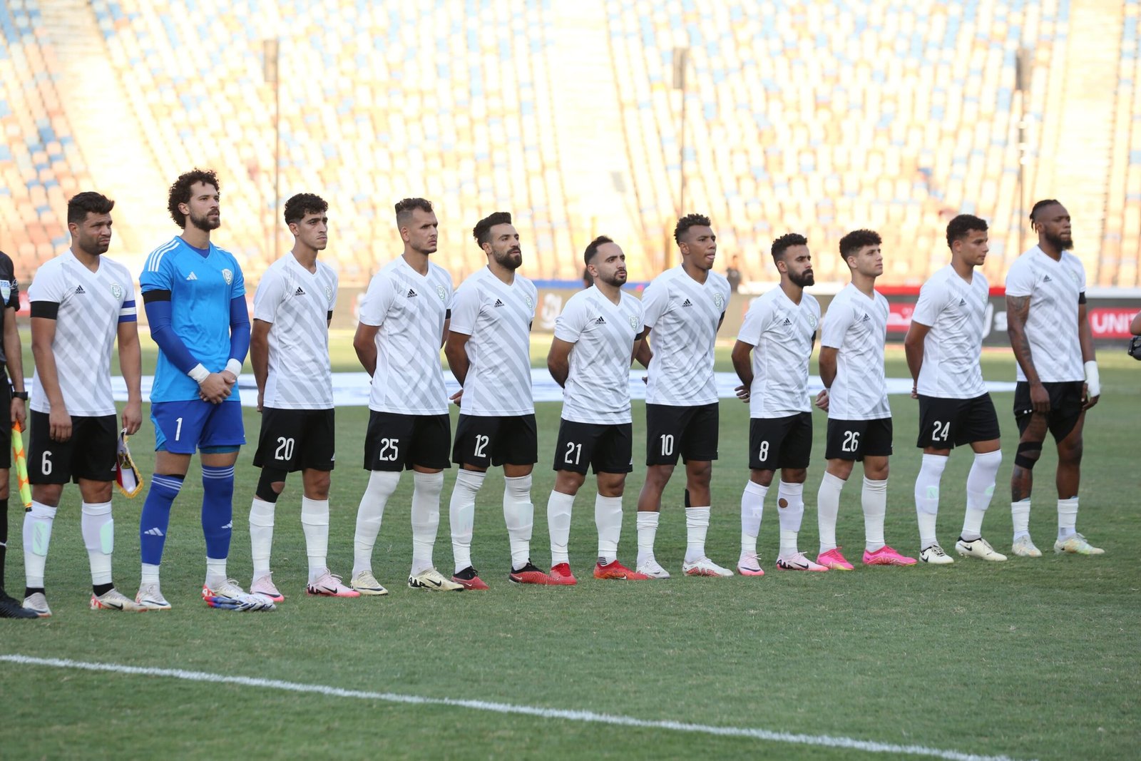 طلائع الجيش ضد الأهلي